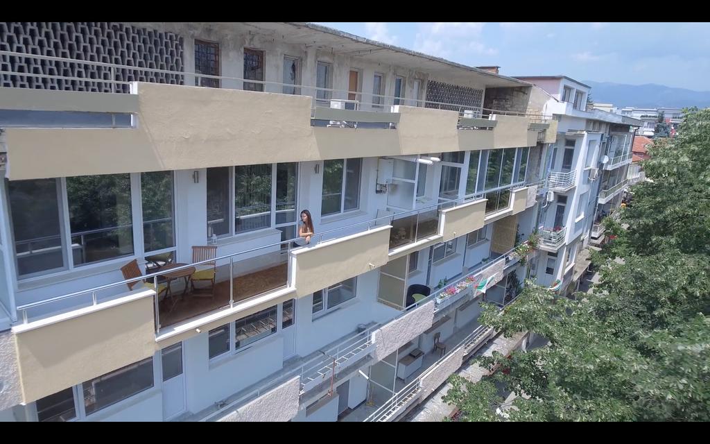 Appartement Square view à Kazanlŭk Extérieur photo